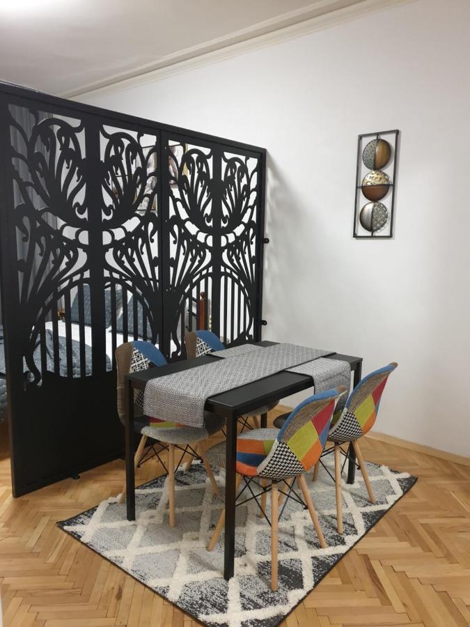 Elegant Apartment София Екстериор снимка